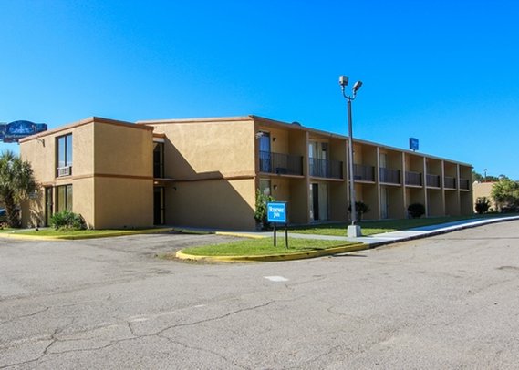 Clean Stay Inn - Hardeeville, SC