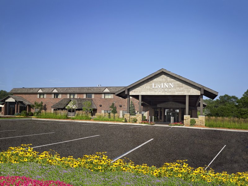 Livinn Hotel Minneapolis North/Fridley in Fridley, MN 55421 Citysearch