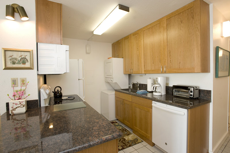 Island Sands Condominium - Wailuku, HI