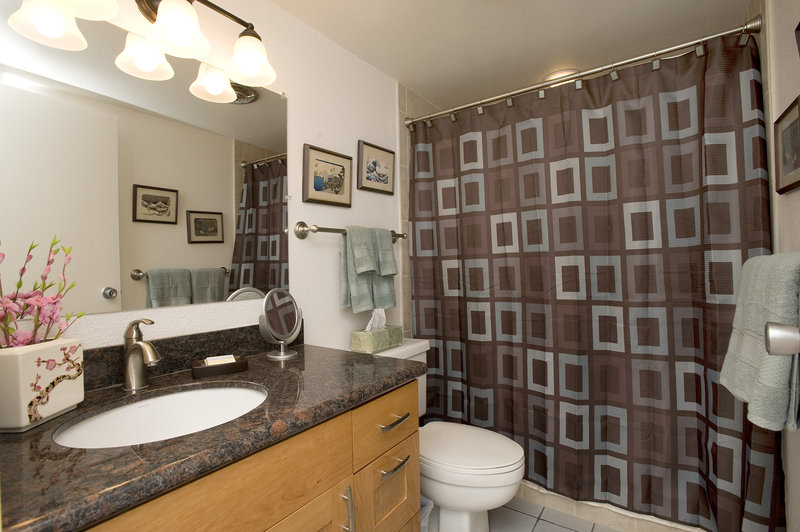 Island Sands Condominium - Wailuku, HI
