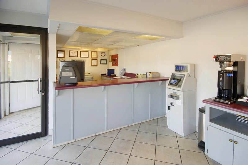 Americas Best Value Inn - Dothan, AL