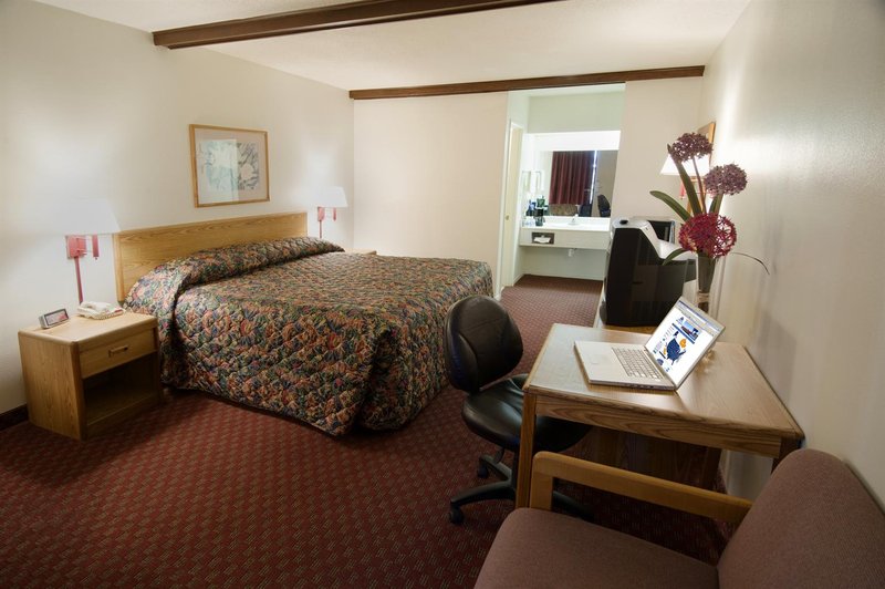 Americas Best Value Inn - Dothan, AL
