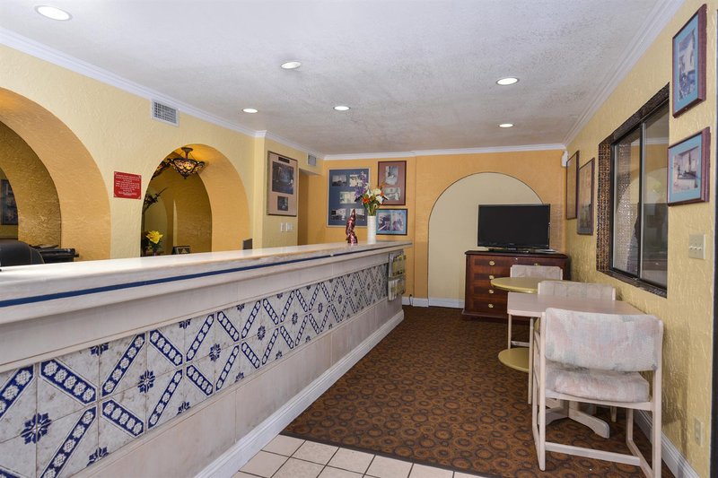 Americas Best Value Inn & Suites Yucca Valley - Yucca Valley, CA