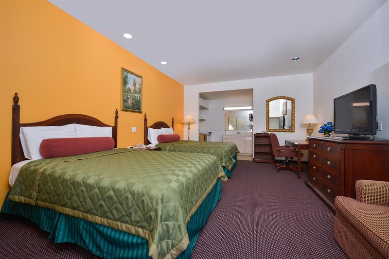 Americas Best Value Inn & Suites Yucca Valley - Yucca Valley, CA