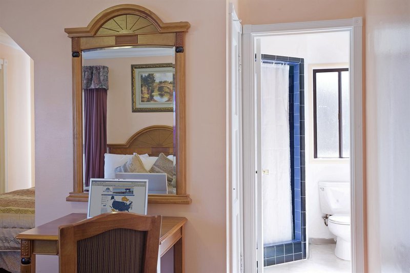 Americas Best Value Inn-Corte Madera/San Francisco - Corte Madera, CA