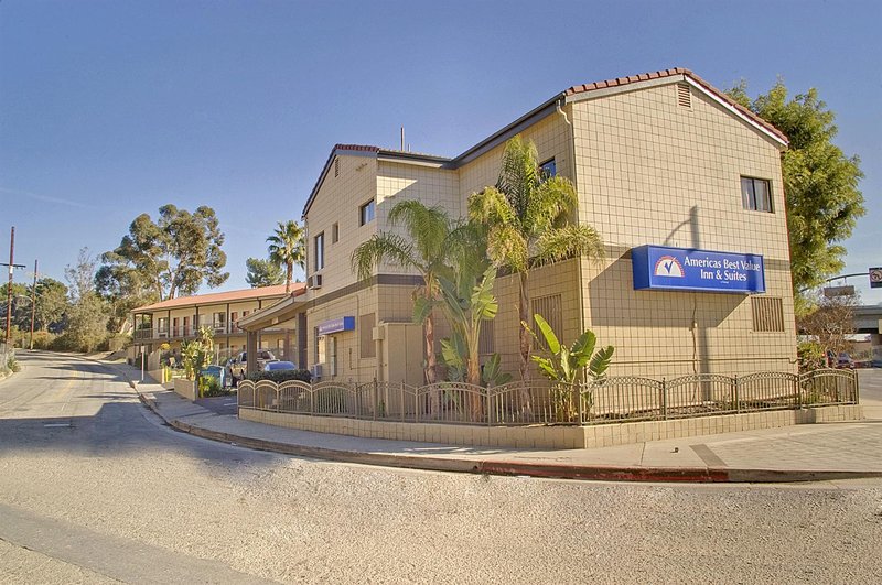 Americas Best Value Inn & Suites Granada Hills - Granada Hills, CA