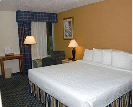Hotel Oaks - Gainesville, FL