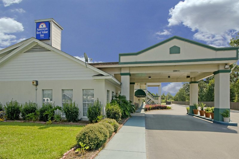 Americas Best Value Inn - Marianna, FL