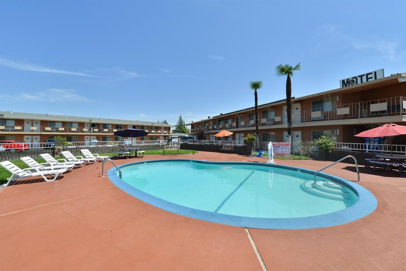 M-Star Hotel Red Bluff - Red Bluff, CA