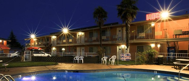 M-Star Hotel Red Bluff - Red Bluff, CA