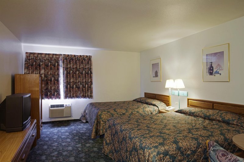 Americas Best Value Inn-Seaside South - Seaside, CA
