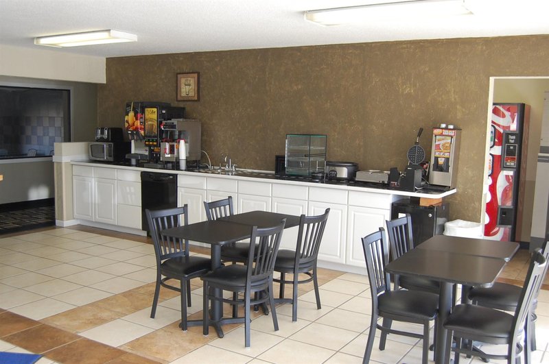 Americas Best Value Inn - Great Bend, KS