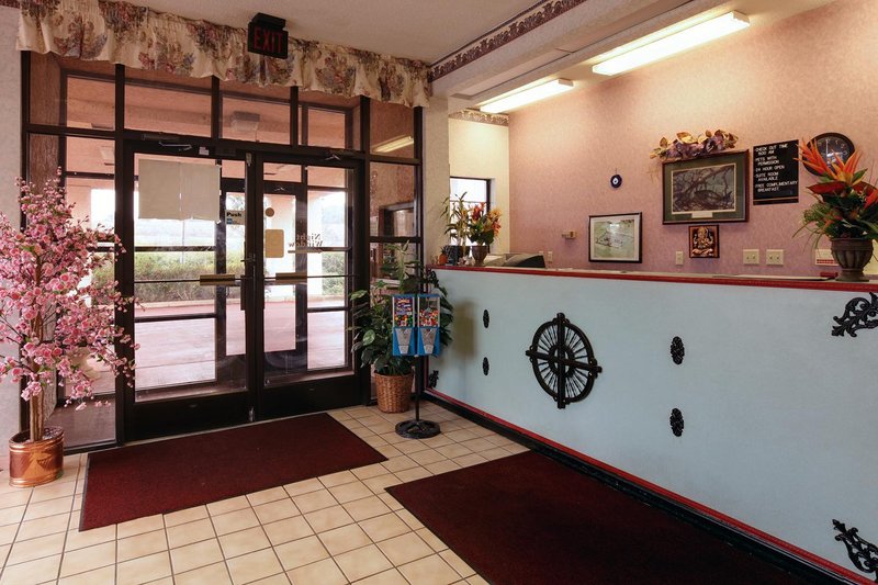 Americas Best Value Inn - Bainbridge, GA