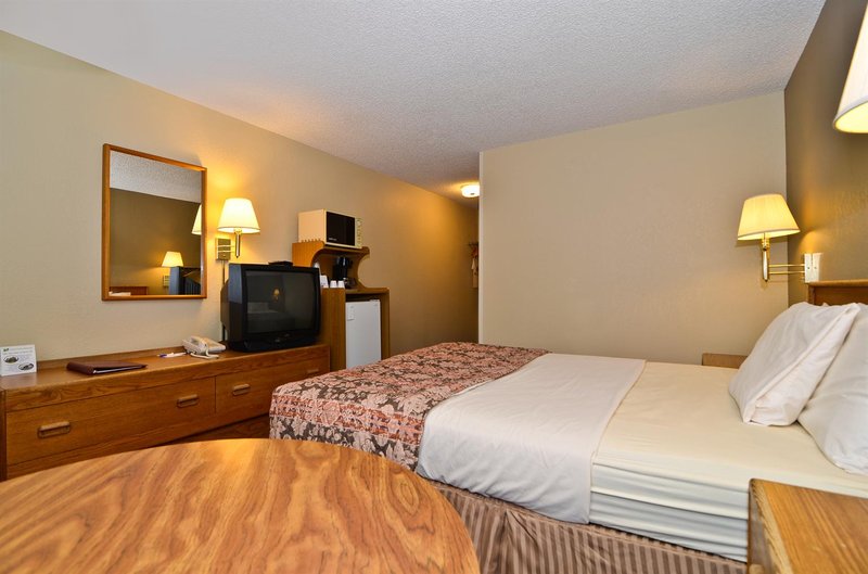 America's Best Value Inn - John Day, OR