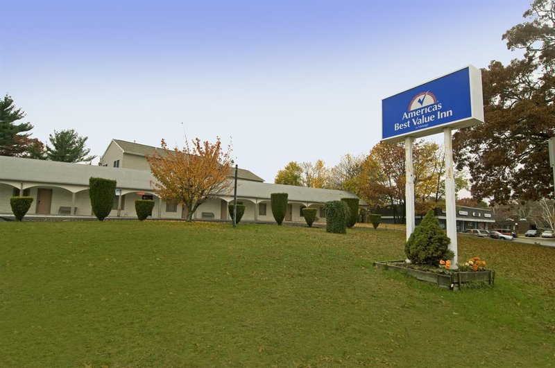 Americas Best Value Inn - North Kingstown, RI