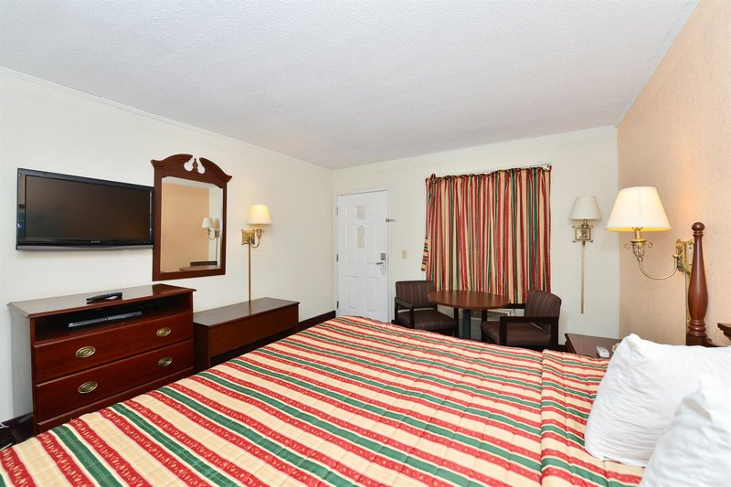 Americas Best Value Inn - Santee, SC