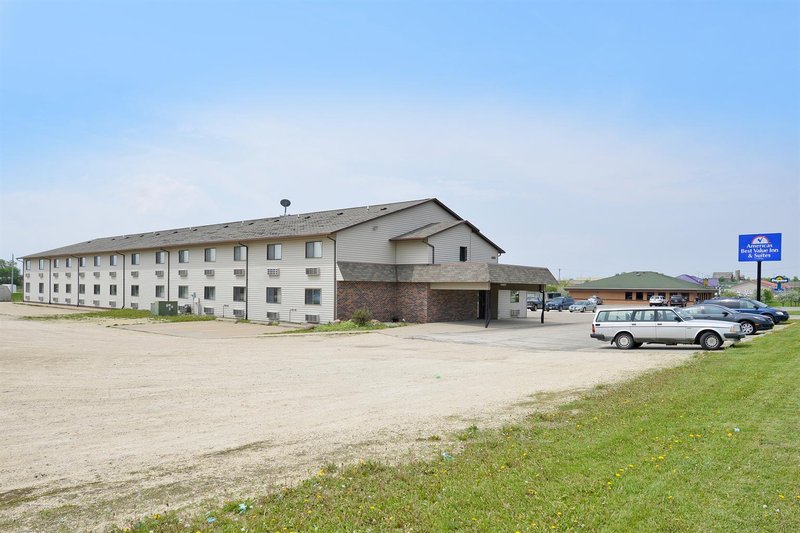 Americas Best Value Inn - Manchester, IA