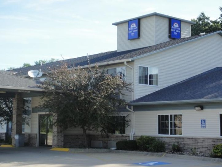 Americas Best Value Inn - Geneseo, IL