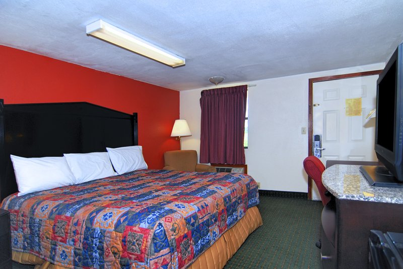 Econolodge - Kingsport, TN
