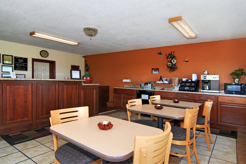 Econolodge - Kingsport, TN
