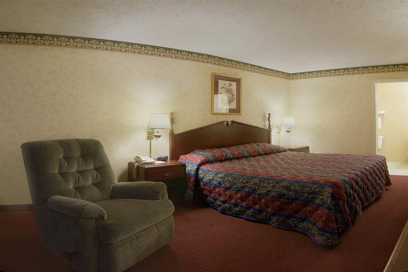 Americas Best Value Inn & Suites - Mount Pleasant, TN