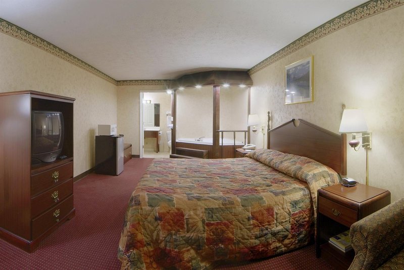 Americas Best Value Inn & Suites - Mount Pleasant, TN
