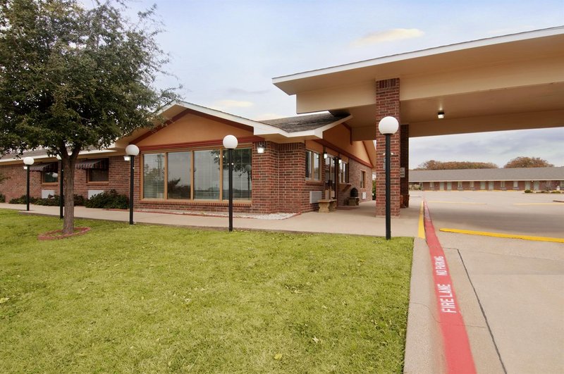 Americas Best Value Inn - Burleson, TX