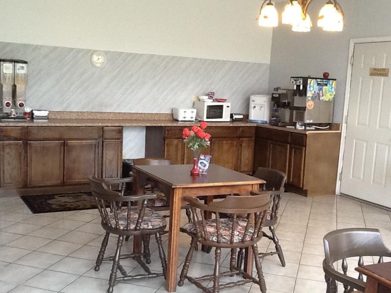 Americas Best Value Inn Pocomoke City - Pocomoke City, MD