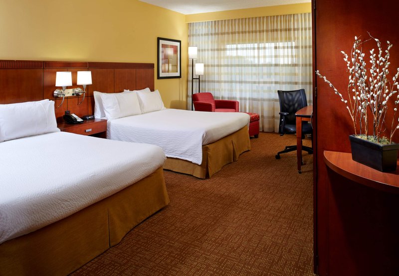Courtyard By Marriott Tampa Oldsmar - Oldsmar, FL
