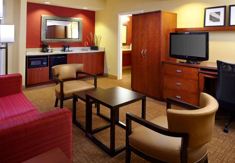 Courtyard By Marriott Tampa Oldsmar - Oldsmar, FL