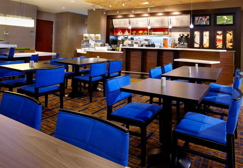 Courtyard By Marriott Tampa Oldsmar - Oldsmar, FL