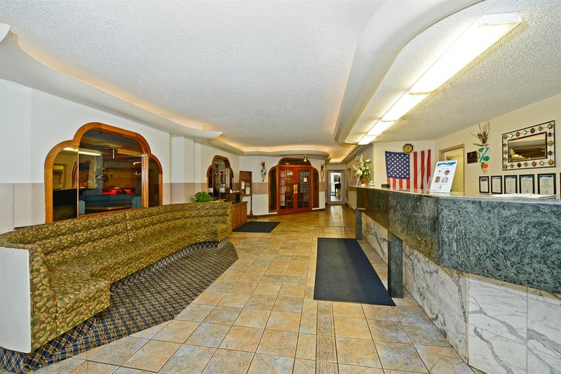 Americas Best Value Inn - Benton Harbor, MI