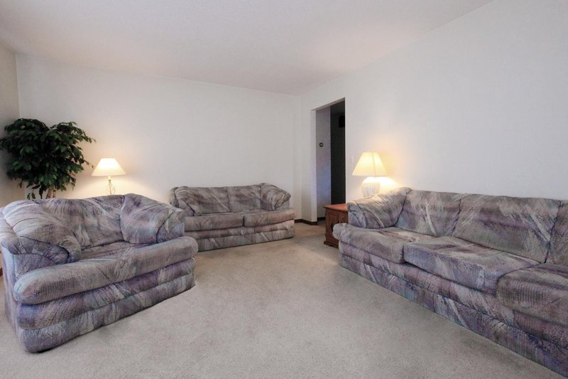 Americas Best Value Inn - Escanaba, MI