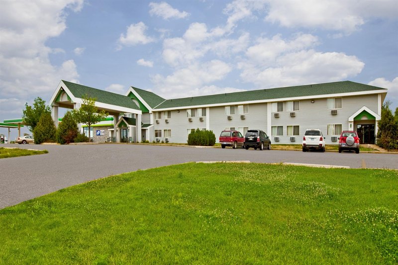 Americas Best Value Inn-Morton-Redwood Falls - Morton, MN