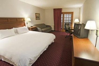 Americas Best Value Inn & Suites-Shakopee-Minneapolis - Shakopee, MN