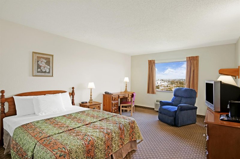 Americas Best Value Inn & Suites - Cabool, MO