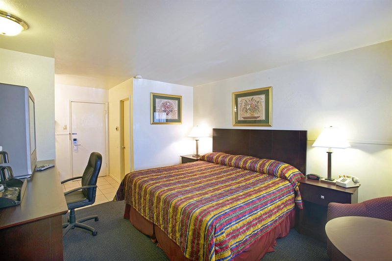 Americas Best Value Inn - Monahans, TX