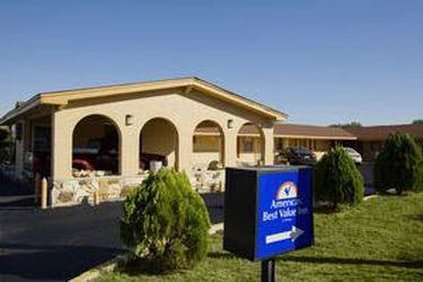 Americas Best Value Inn & Suites-Seguin - Seguin, TX