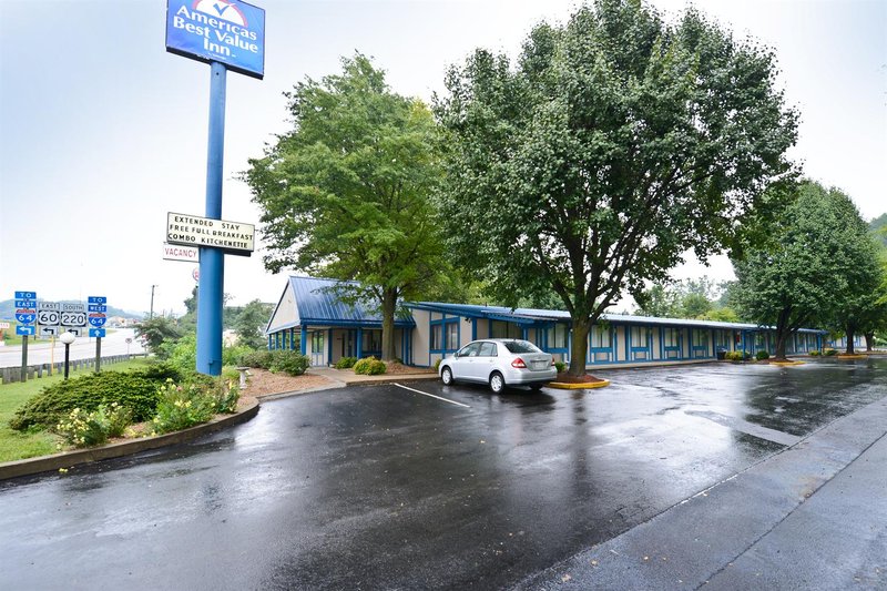 Americas Best Value Inn - Covington, VA