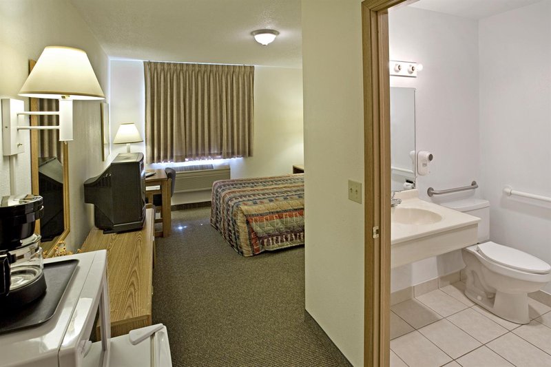 Americas Best Value Inn - Atlantic, IA
