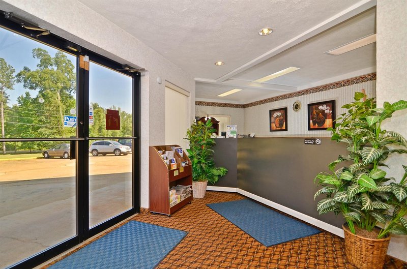 Americas Best Value Inn - Brandon, MS
