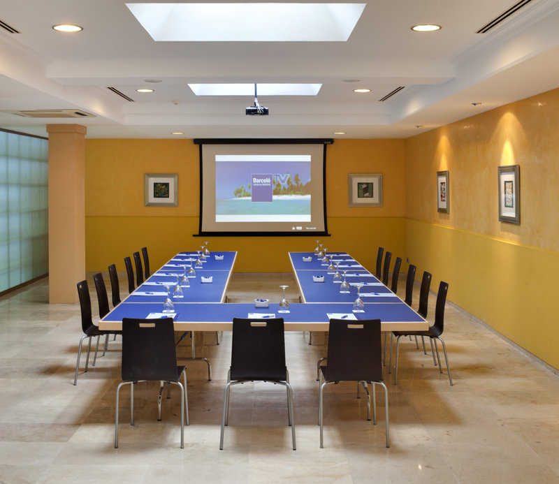 Occidental Margaritas