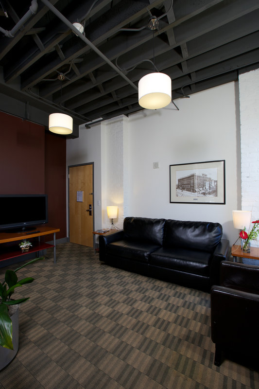 Lofts Hotel & Suites - Columbus, OH