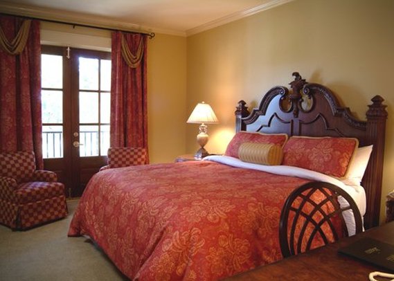 Parc England Hotel - Alexandria, LA