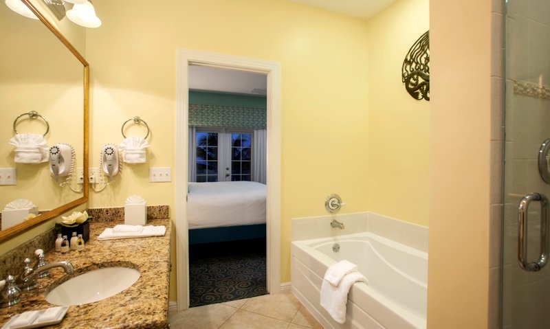 Parrot Key Waterfront Hotel & Resort - Key West, FL