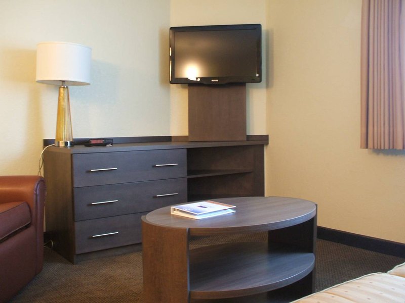 Candlewood Suites DETROIT-ANN ARBOR - Tecumseh, MI