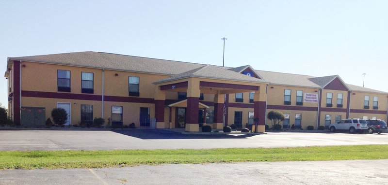 Americas Best Value Inn - Warren, IN