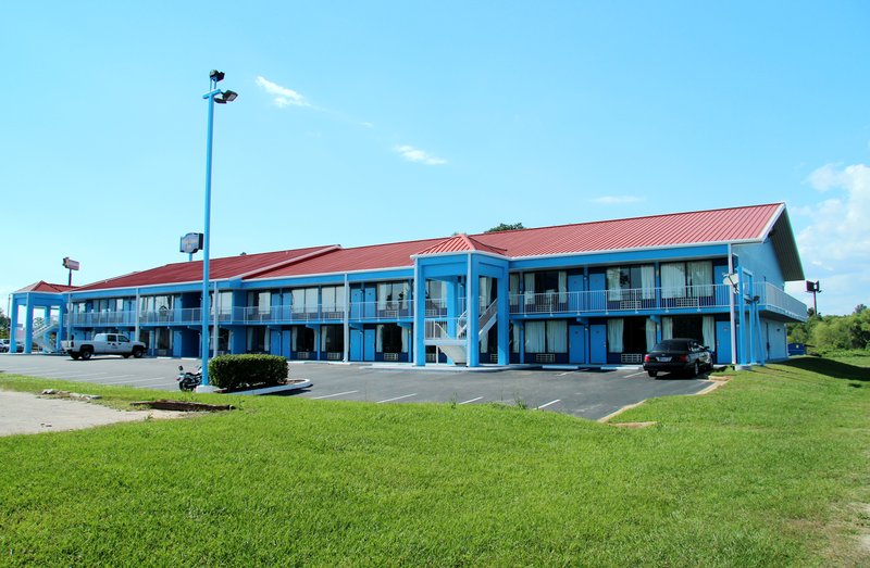 Wind Chase Inn - Loxley, AL