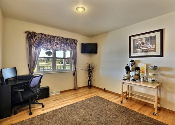 Quality Inn - Mauston, WI