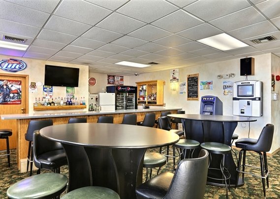 Quality Inn - Mauston, WI